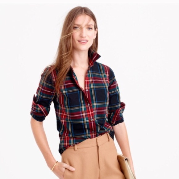 🆕 J. Crew Perfect Shirt in Stewart Plaid - Picture 2 of 8